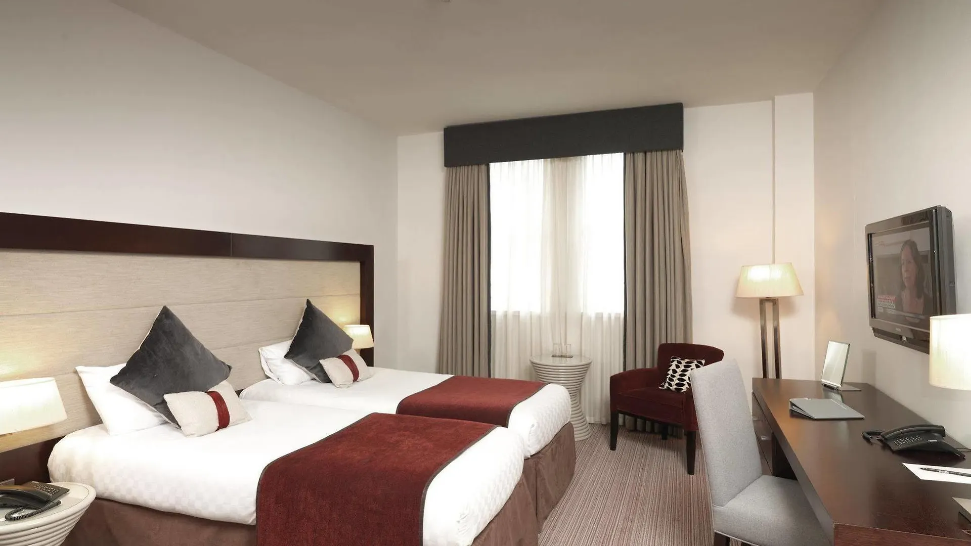 Leonardo Hotel Cardiff