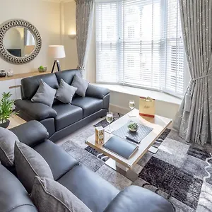 Hunter House - Apartment York