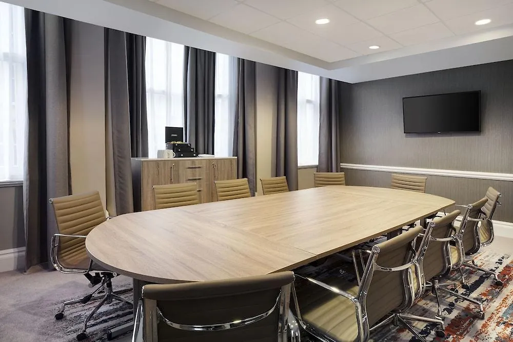 Leonardo Hotel Cardiff