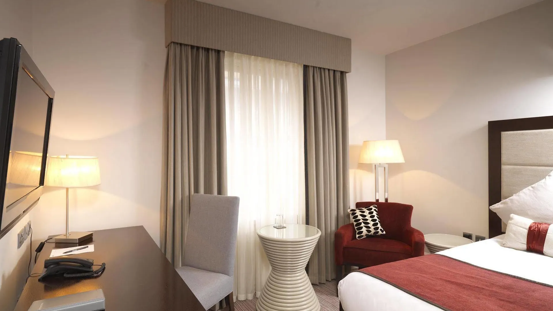 Leonardo Hotel Cardiff
