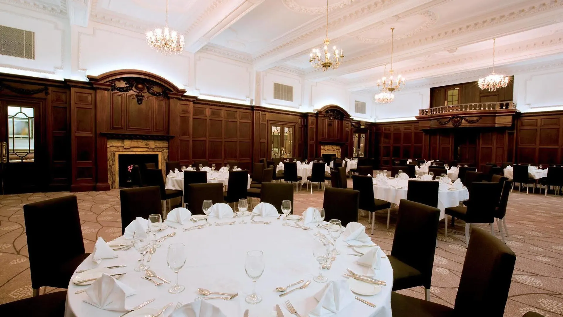 Leonardo Hotel Cardiff